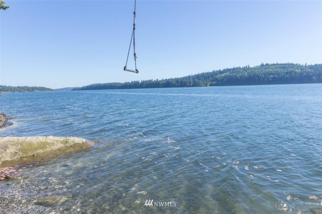 601 Griffith Point Road Nordland, WA 98358 - Photo 20 of 25