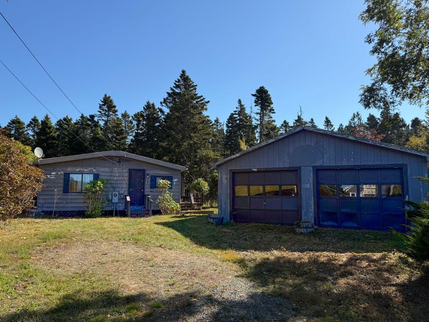 10 Western Ledge Road Corea, ME 04624 - Photo 1 of 12 94590b3c-5138-4315-bd45-90b460813900-thu