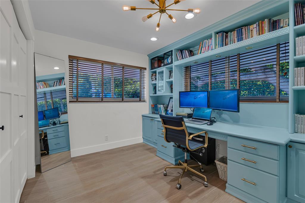 2 Mendota Lane Sea Ranch Lakes, FL 33308 - Photo 42 of 64