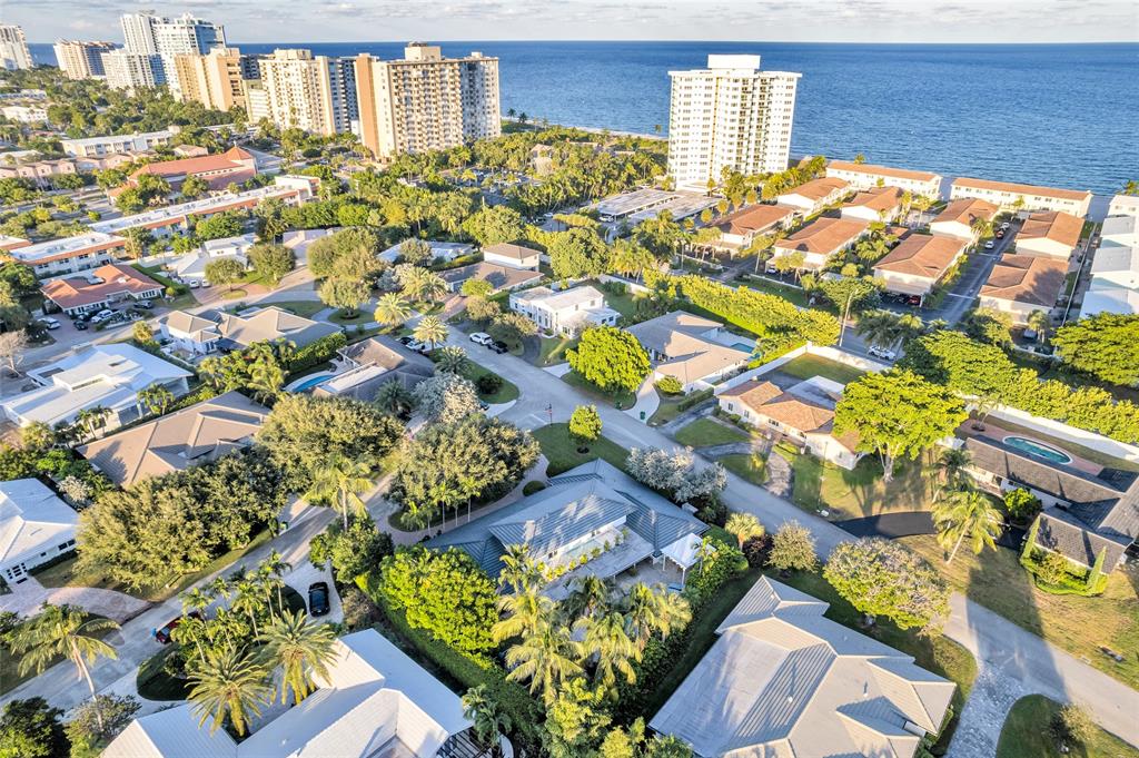 2 Mendota Lane Sea Ranch Lakes, FL 33308 - Photo 10 of 64