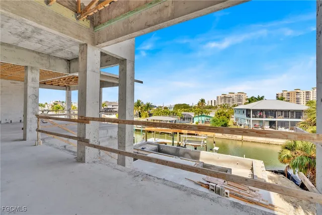 $6,295,000 | 8351 Estero Boulevard, Fort Myers Beach, FL 33931