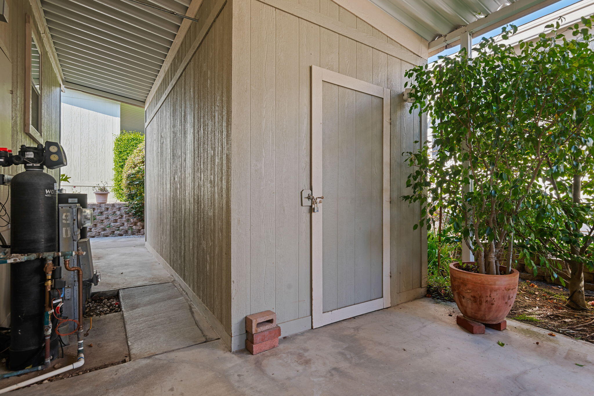 340 Old Mill Road, Unit SPC 90 Santa Barbara, CA 93110 - Photo 20 of 29 23-Shed