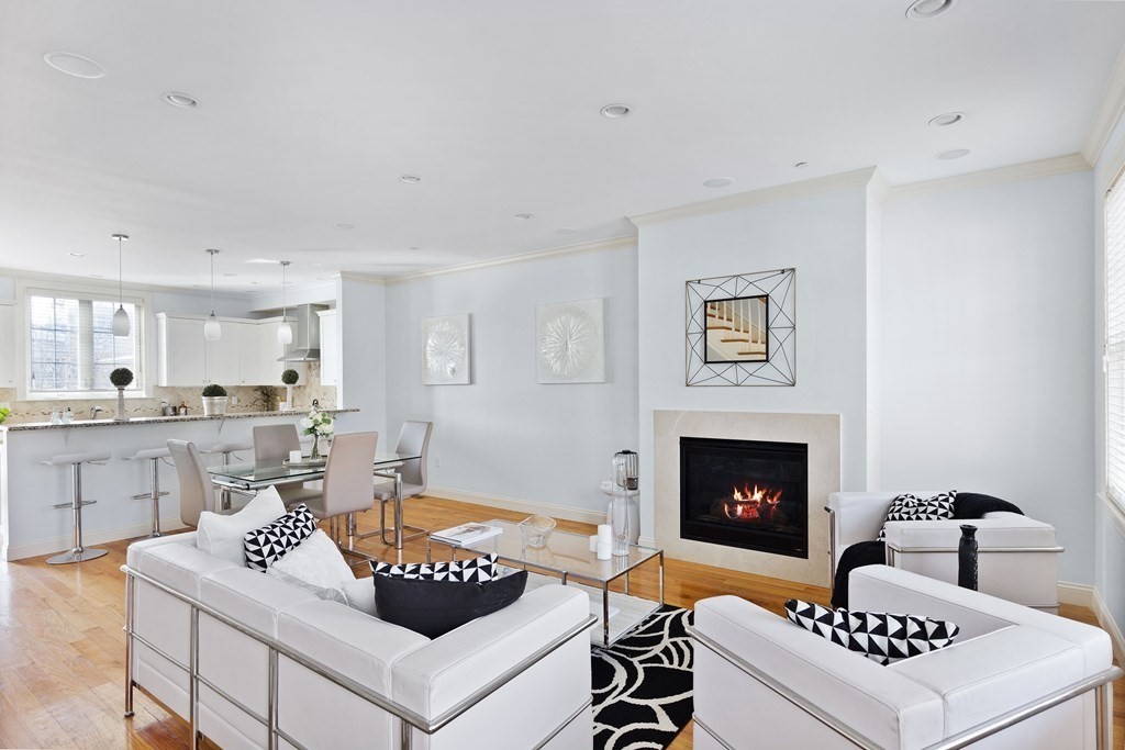 48 Rutherford Avenue Boston, MA 02129 - Photo 2 of 20 Gallery Image 2