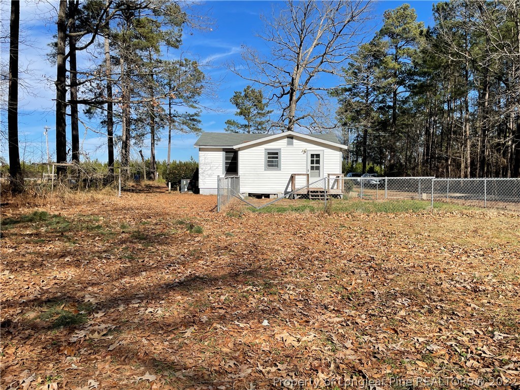 2340 Lindsay Road Raeford, NC 28376 - Photo 9 of 28 Gallery Image 9