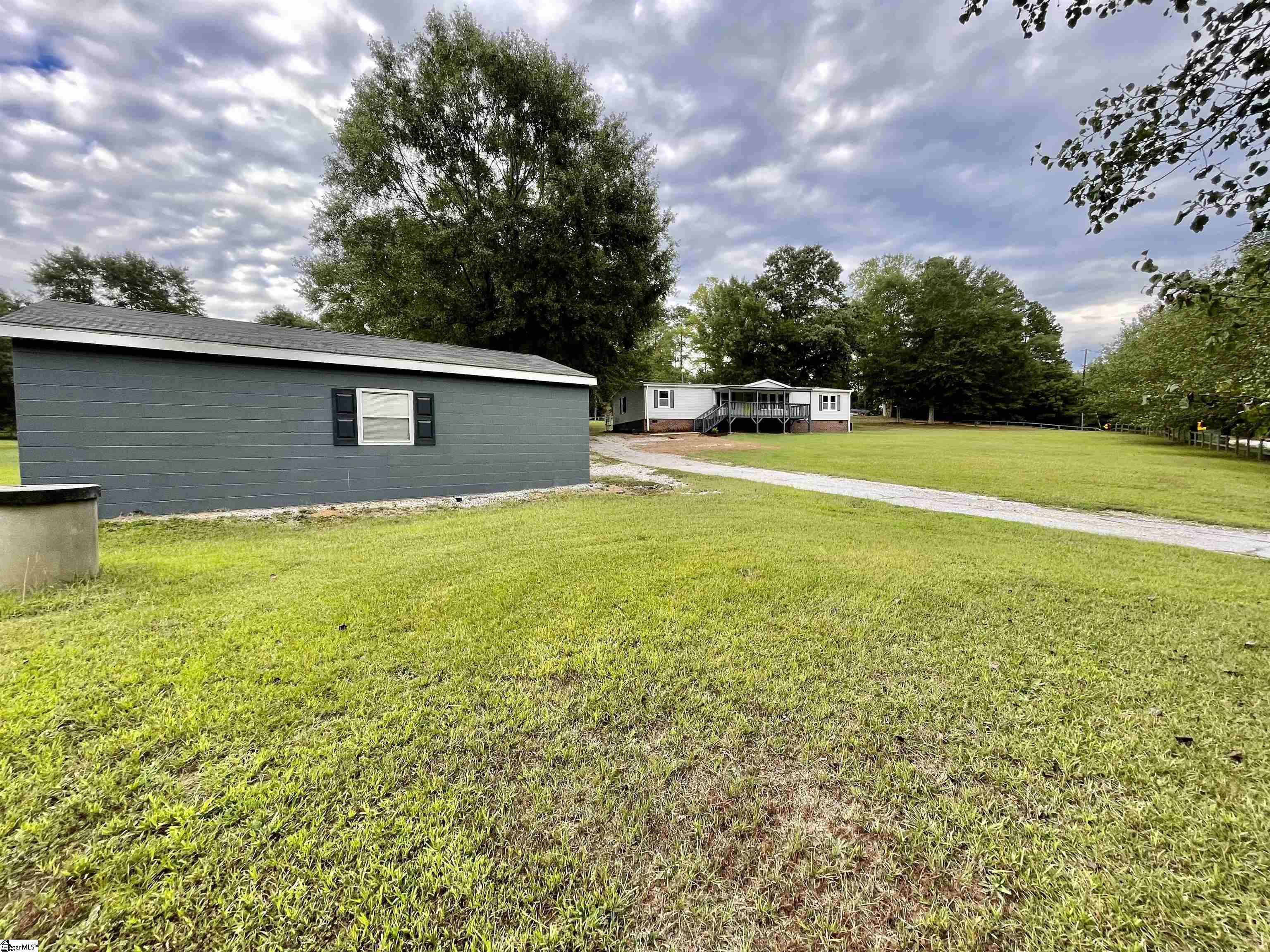 516 A New Harrison Bridge Road Simpsonville, SC 29680 - Photo 2 of 18