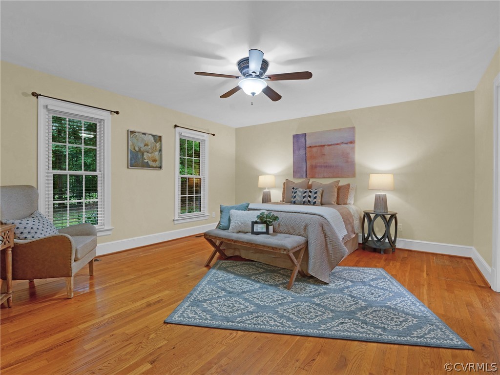 12100 2nd Branch Road Chesterfield, VA 23838 - Photo 18 of 41 a living room with furniture and a rug