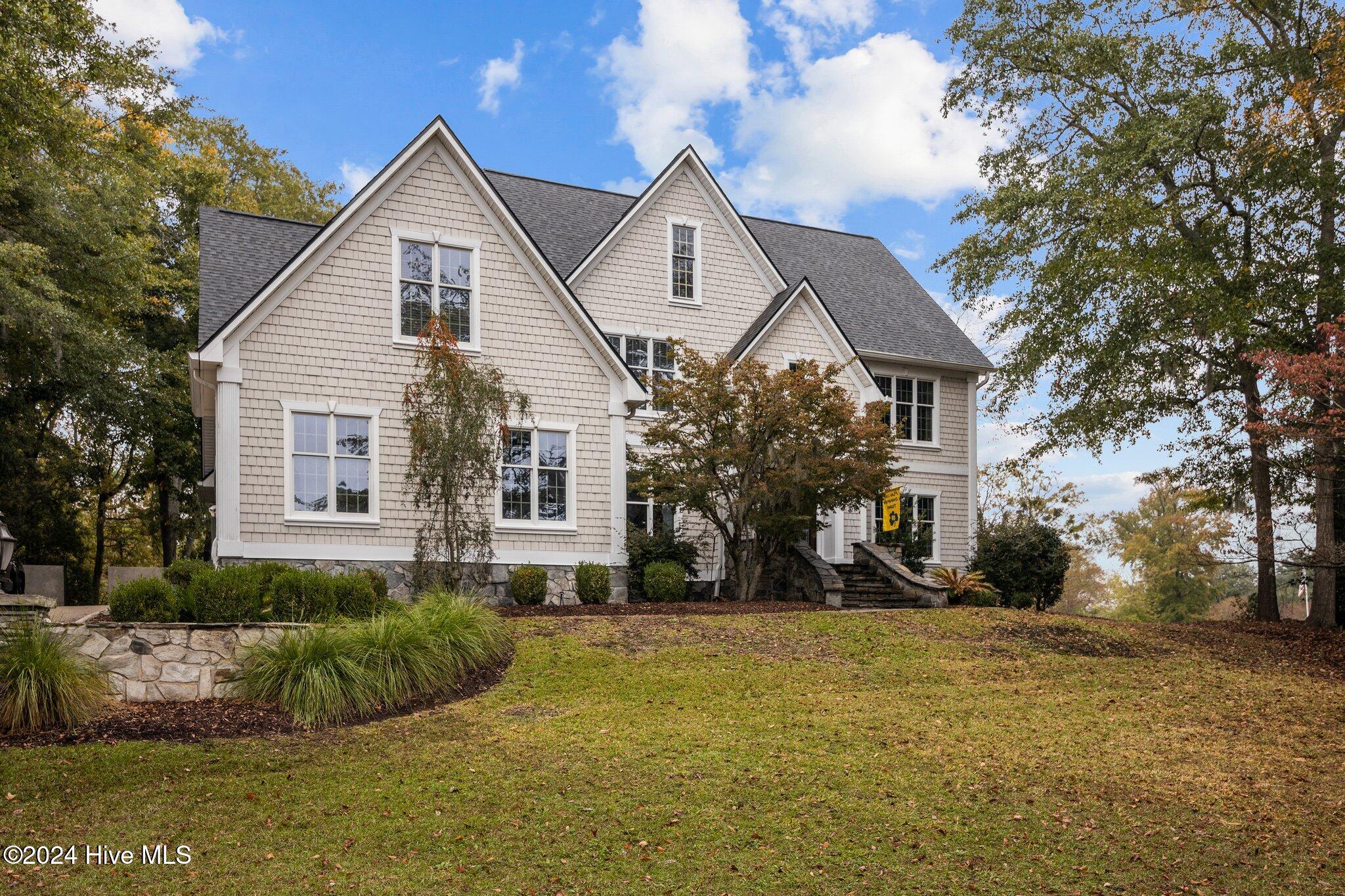 200 Castle Ridge Road New Bern, NC 28562 - Photo 2 of 58 2-web-or-mls-BLS_0002