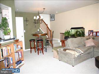 1406 Wharton Road Mount Laurel, NJ 08054 - Photo 2 of 6 Living Room