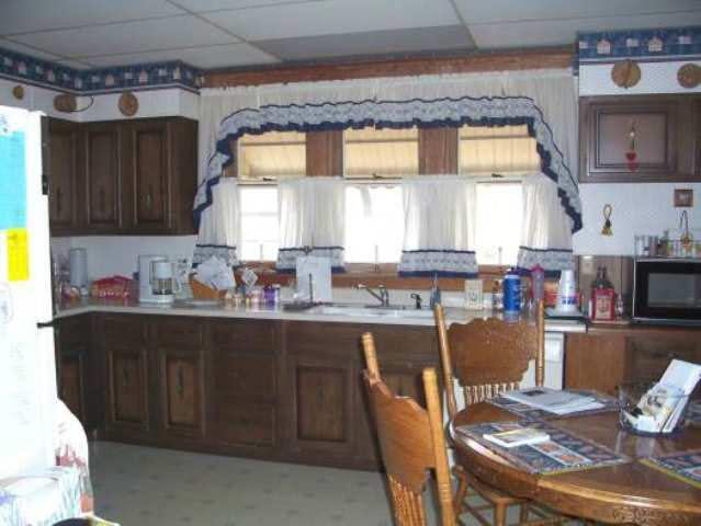 7845 West Windsor Road Farmland, IN 47340 - Photo 7 of 9 Gallery Image 7
