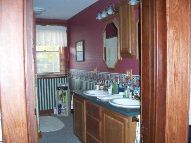 7845 West Windsor Road Farmland, IN 47340 - Photo 8 of 9 Gallery Image 8