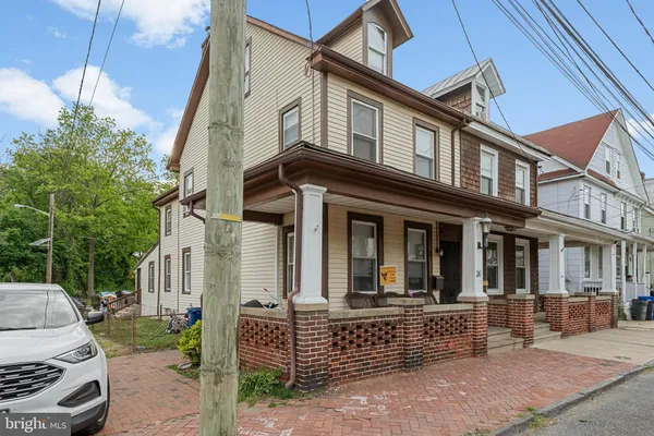 $257,500 | 36 Bispham Street, Mount Holly, NJ 08060