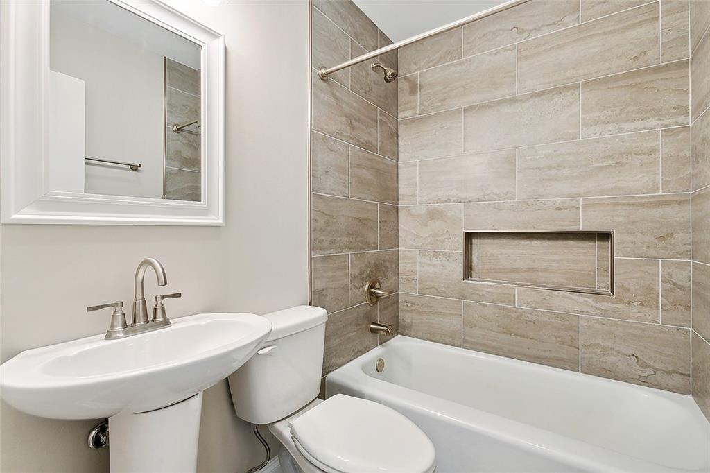 210 Hunt Street, Unit A Belle Chasse, LA 70037 - Photo 9 of 12