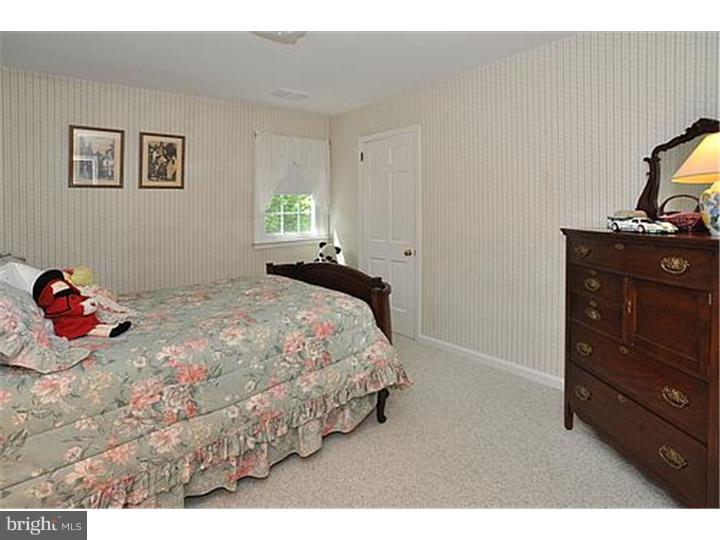 1523 Woodland Road Rydal, PA 19046 - Photo 16 of 25 Bedroom 3