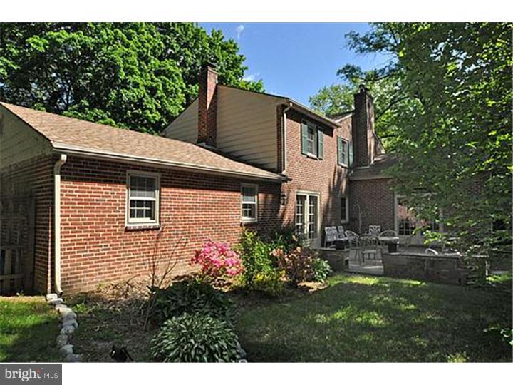 1523 Woodland Road Rydal, PA 19046 - Photo 18 of 25 Exterior Back