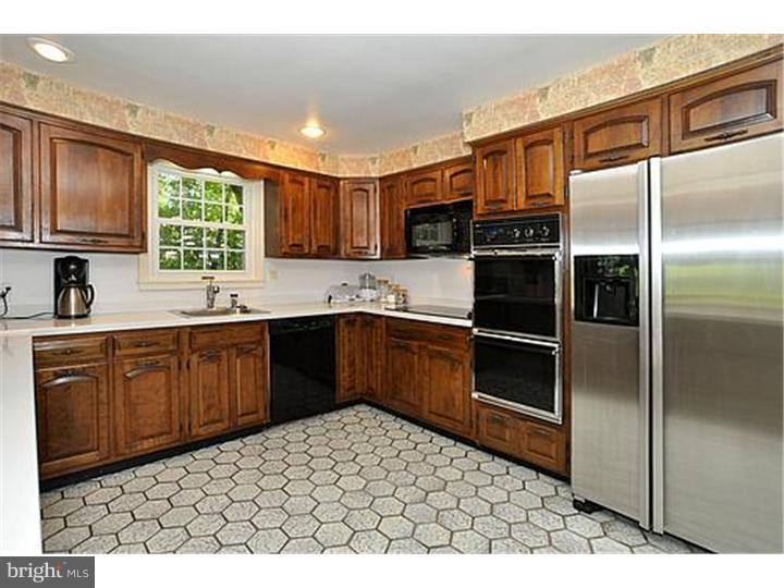 1523 Woodland Road Rydal, PA 19046 - Photo 9 of 25 Kitchen