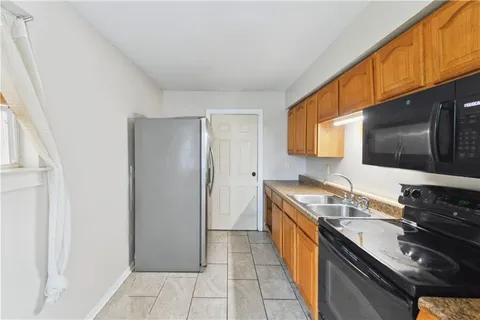 $180,000 | 4829-31 Rosemont Place, New Orleans, LA 70126