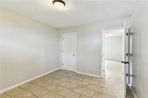 $180,000 | 4829-31 Rosemont Place, New Orleans, LA 70126