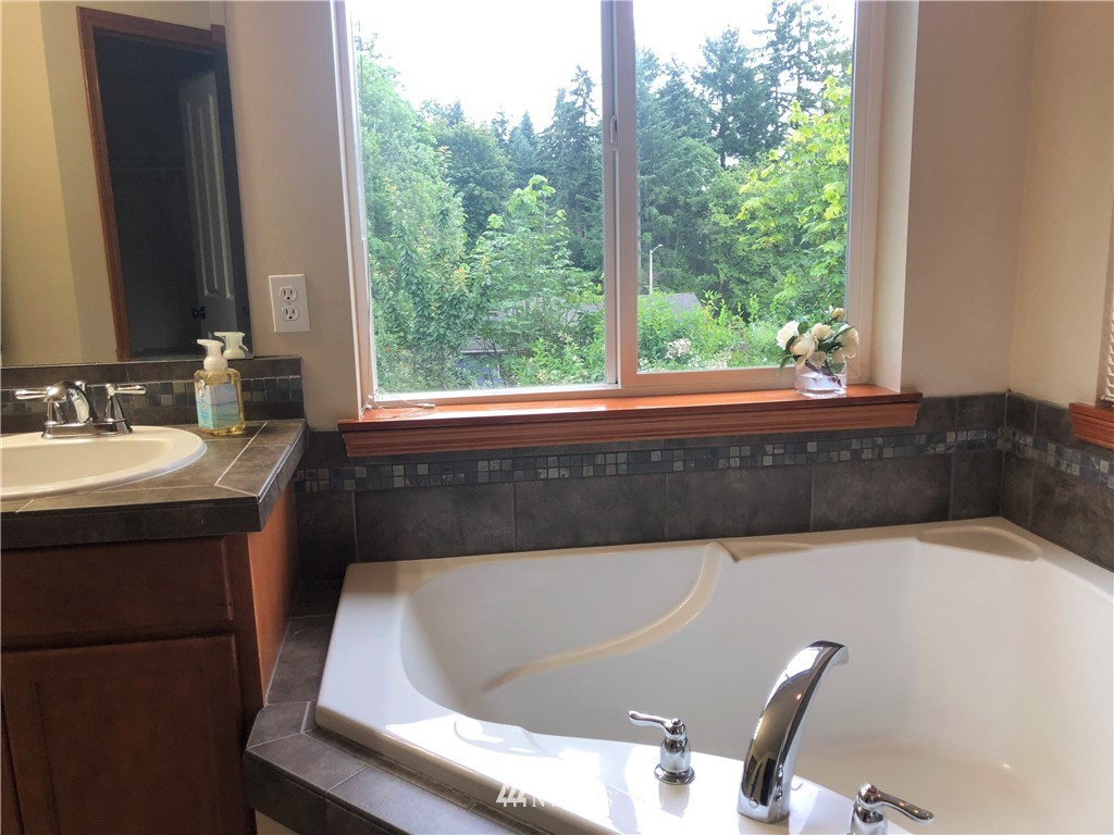 17825 20th Avenue Southeast, Unit 54 Bothell, WA 98012 - Photo 14 of 23 Gallery Image 14