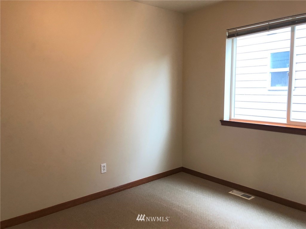 17825 20th Avenue Southeast, Unit 54 Bothell, WA 98012 - Photo 17 of 23 Gallery Image 17