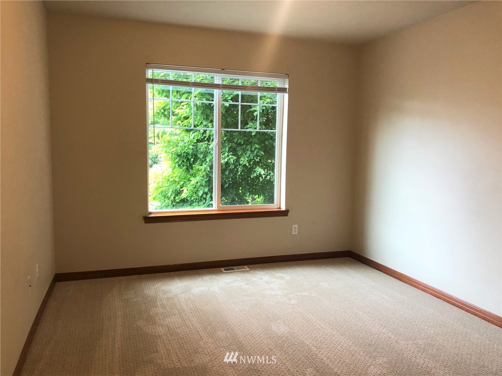 17825 20th Avenue Southeast, Unit 54 Bothell, WA 98012 - Photo 18 of 23 Gallery Image 18