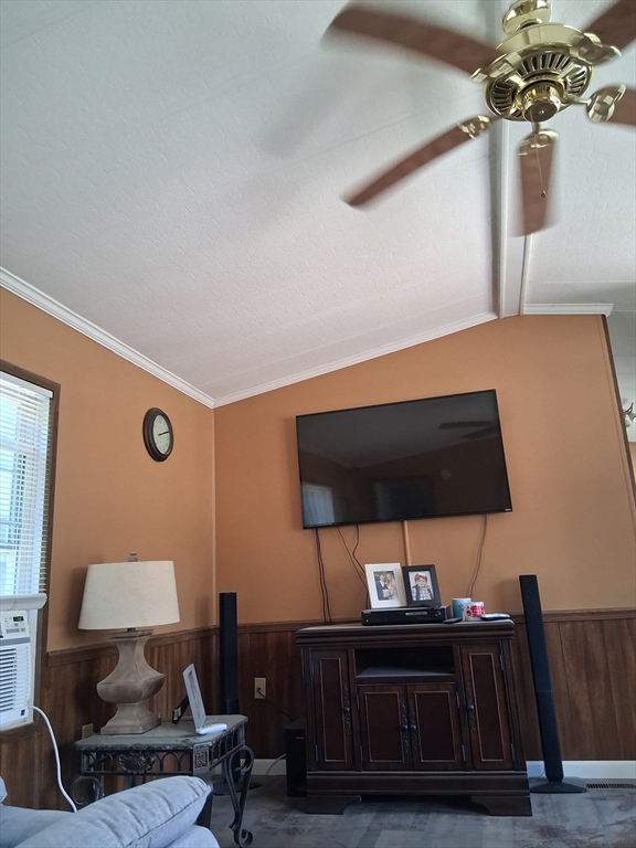 29 Brooks Road Seabrook, NH 03874 - Photo 3 of 4