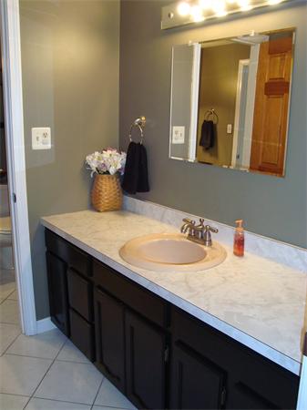 62 Carter Road Worcester, MA 01609 - Photo 18 of 25 Gallery Image 18