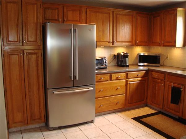62 Carter Road Worcester, MA 01609 - Photo 8 of 25 Gallery Image 8