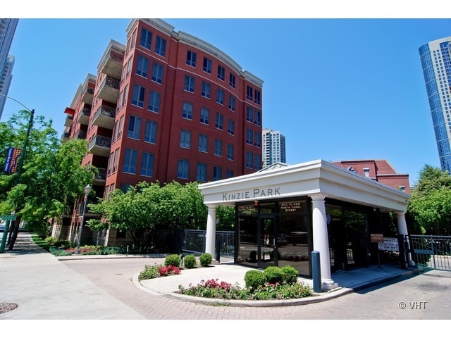 501 North Clinton Street, Unit 2004 Chicago, IL 60654 - Photo 27 of 34