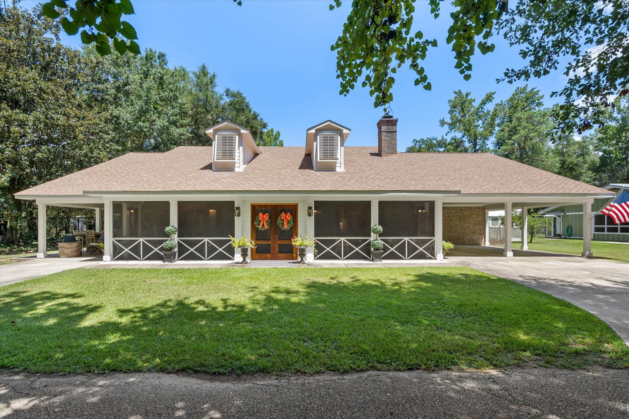 5821 Rivenbark Lane Fairhope, AL 36532 - Photo 1 of 34 Gorgeous traditional Southern architecture