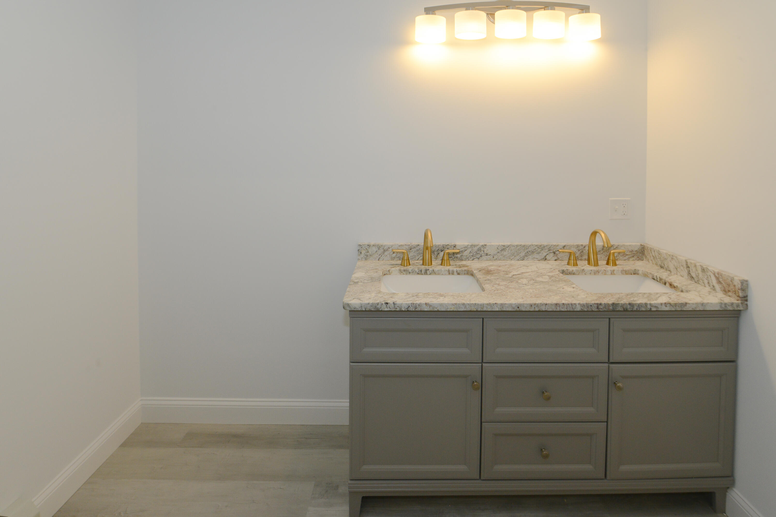 274 Hio Ridge Road Denmark, ME 04022 - Photo 27 of 51 Master bath-double sinks