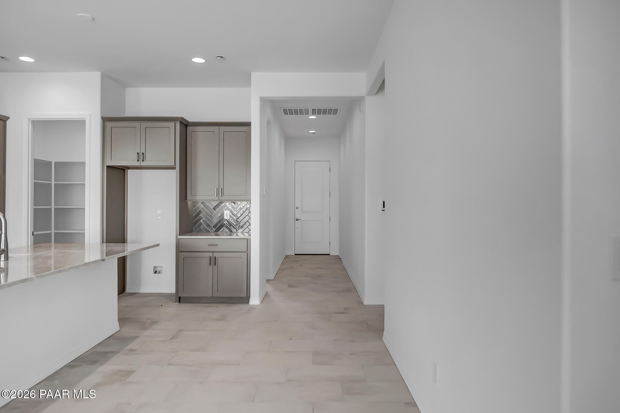 5229 Meandering Trail Prescott, AZ 86301 - Photo 4 of 40 Foyer