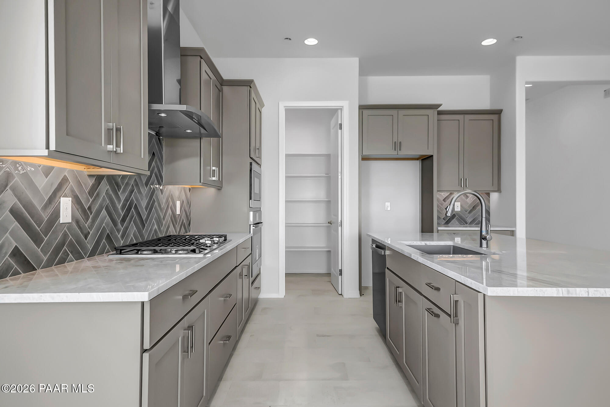 5229 Meandering Trail Prescott, AZ 86301 - Photo 8 of 40 Kitchen