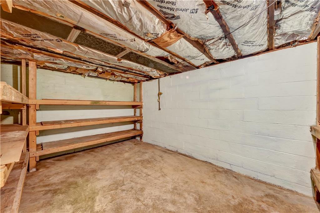 234 Ewings Mill Road Coraopolis, PA 15108 - Photo 14 of 19 Gallery Image 14