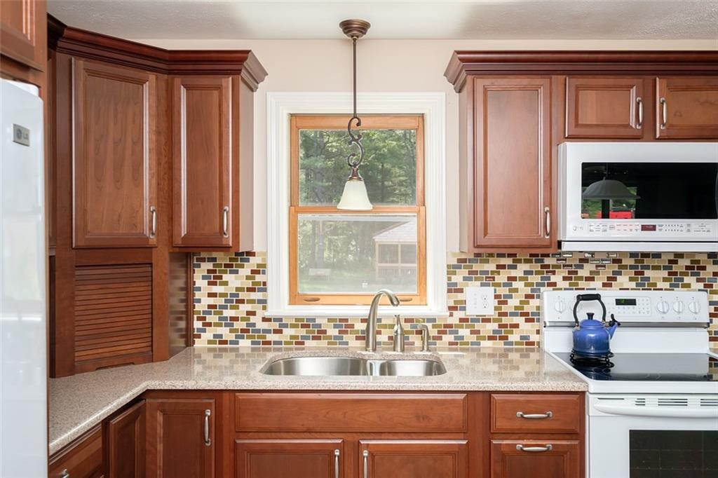 327 Ridlon Road Berwick, ME 03901 - Photo 12 of 35 Photo