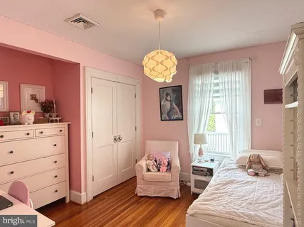 $1,425,000 | 3 West Masonic View Avenue, Alexandria, VA 22301