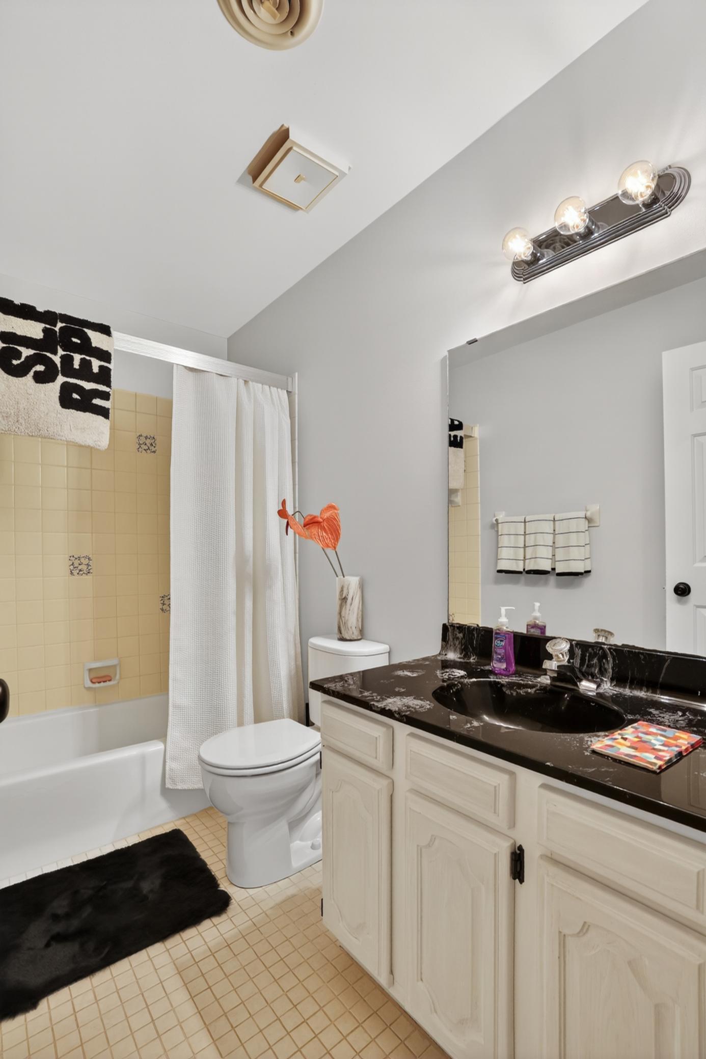 2055 Carriage Drive Southwest, Unit 2055H Rochester, MN 55902 - Photo 23 of 45
