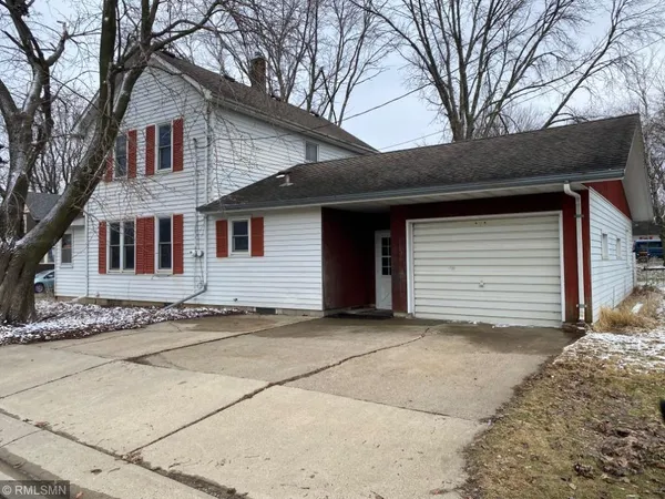 $275,000 | 311 North 3rd Street, Goodhue, MN 55027