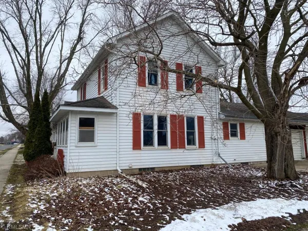 $275,000 | 311 North 3rd Street, Goodhue, MN 55027