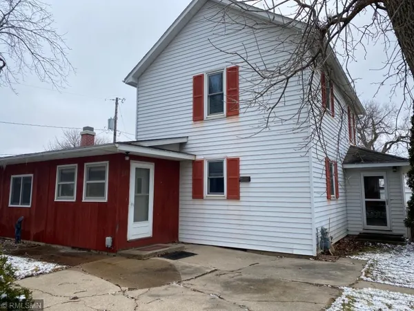 $275,000 | 311 North 3rd Street, Goodhue, MN 55027