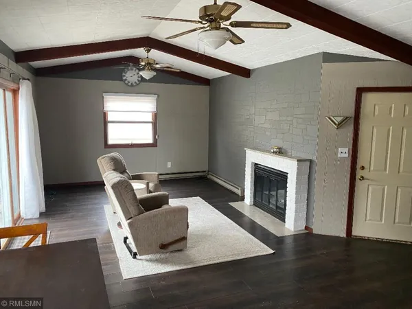 $275,000 | 311 North 3rd Street, Goodhue, MN 55027