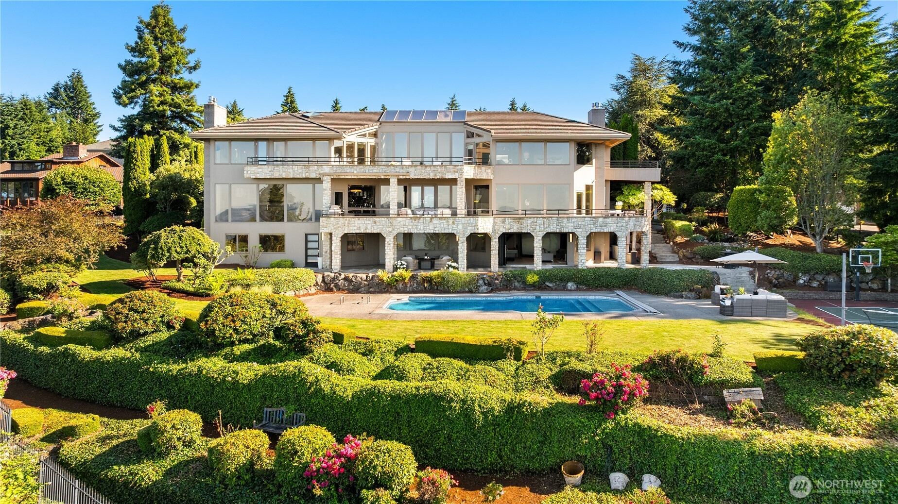 6411 View Street Northeast Tacoma, WA 98422 - Photo 2 of 40