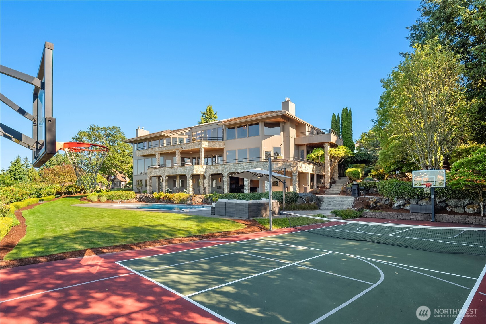 6411 View Street Northeast Tacoma, WA 98422 - Photo 3 of 40