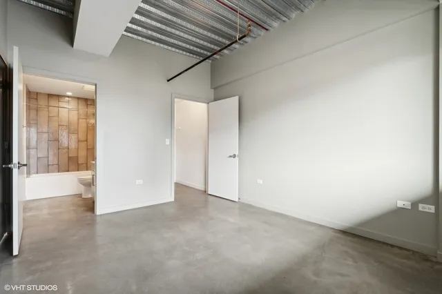 $2,796 | 1241 North Milwaukee Avenue, Unit 306, Chicago, IL 60622