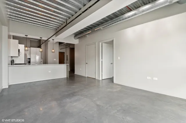 $2,796 | 1241 North Milwaukee Avenue, Unit 306, Chicago, IL 60622