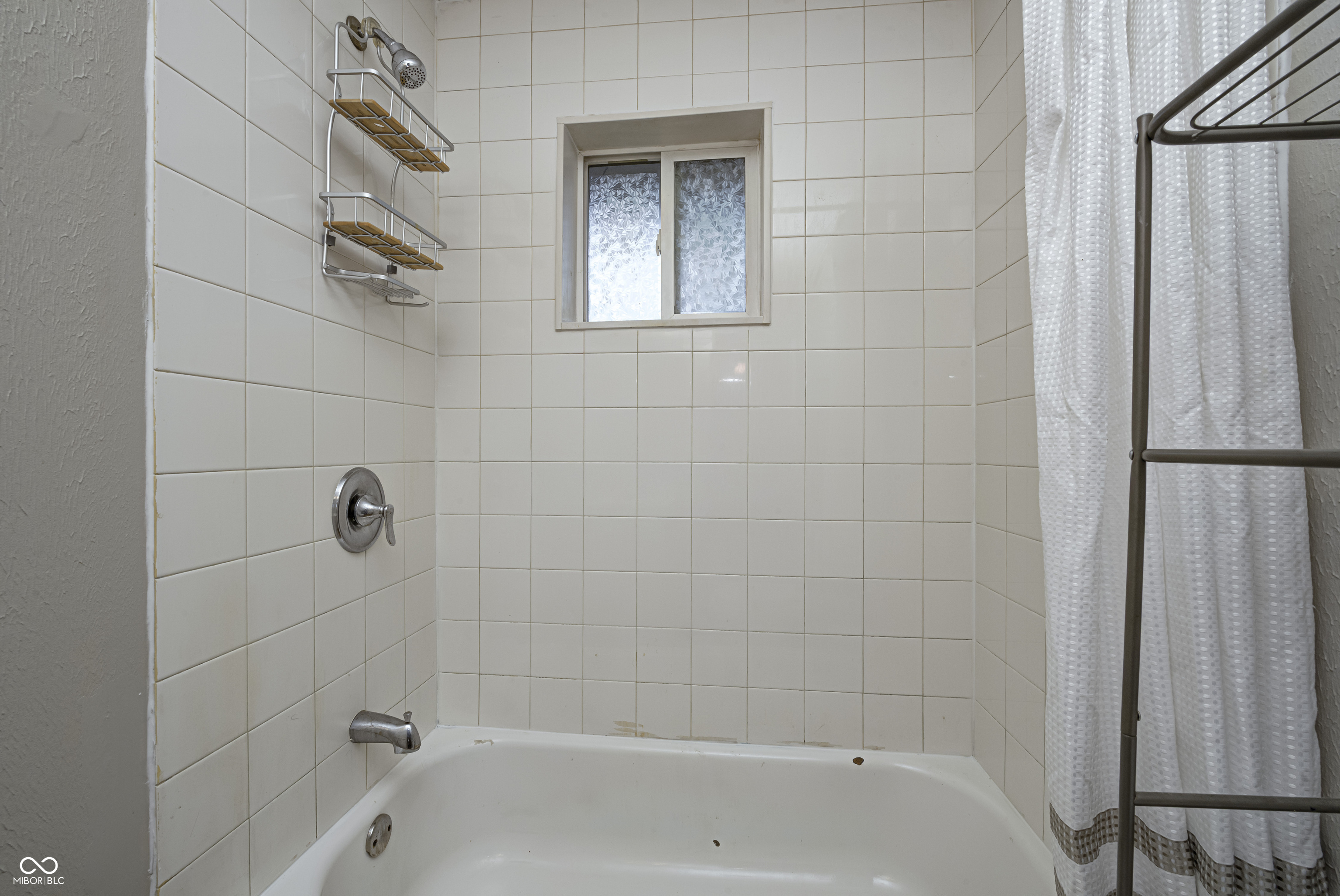 8467 Bluff Road Indianapolis, IN 46217 - Photo 15 of 18