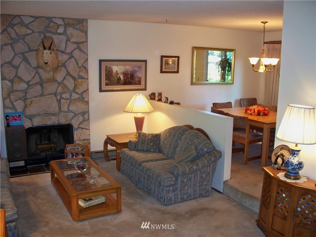 863 Timberlake Way Bellingham, WA 98229 - Photo 3 of 19 Gallery Image 3