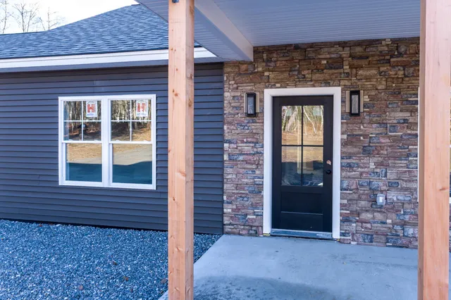 $439,500 | 178 Rockwood Estates, West Gardiner, ME 04345