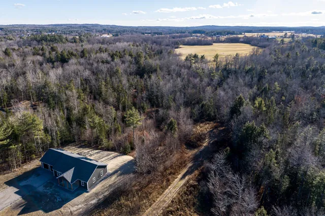 $439,500 | 178 Rockwood Estates, West Gardiner, ME 04345