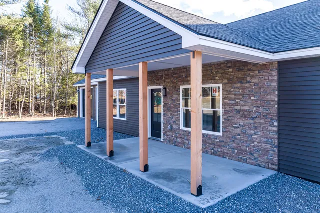 $439,500 | 178 Rockwood Estates, West Gardiner, ME 04345