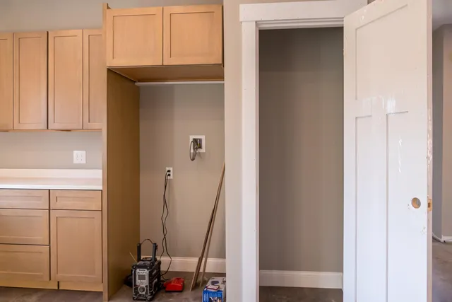 $439,500 | 178 Rockwood Estates, West Gardiner, ME 04345